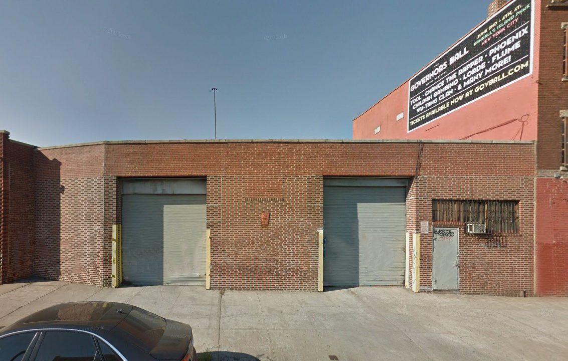 1 Street View 993 997 Grand St