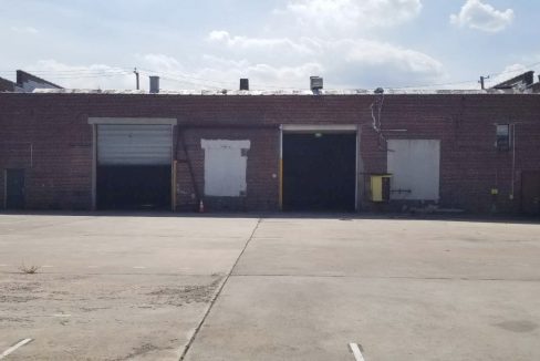 2 Exterior 23 41 Ferris St