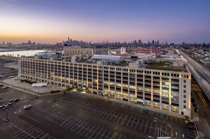 850 Third Avenue Bk Article