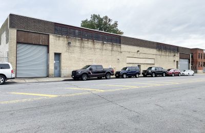 2 Exterior 61 26 Maurice Ave