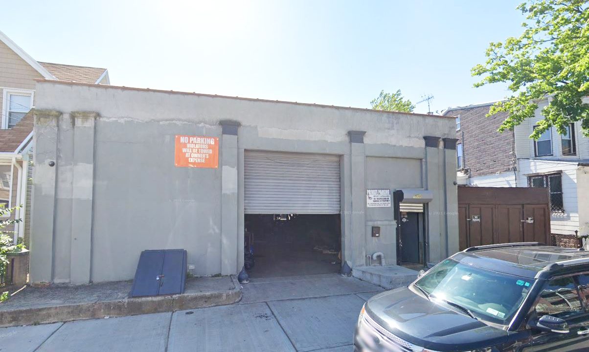 91 32 75th St (003)a