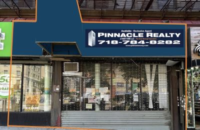 Exterior 3834 Broadway Ave, Manhattan W Banner