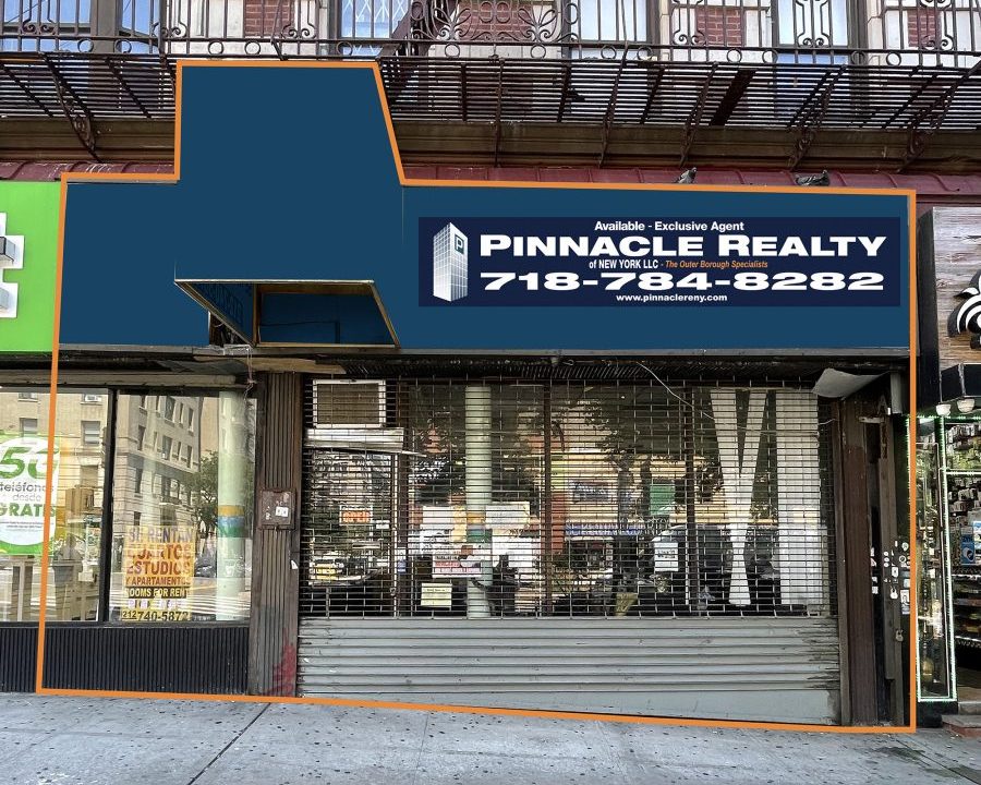 Exterior 3834 Broadway Ave, Manhattan W Banner