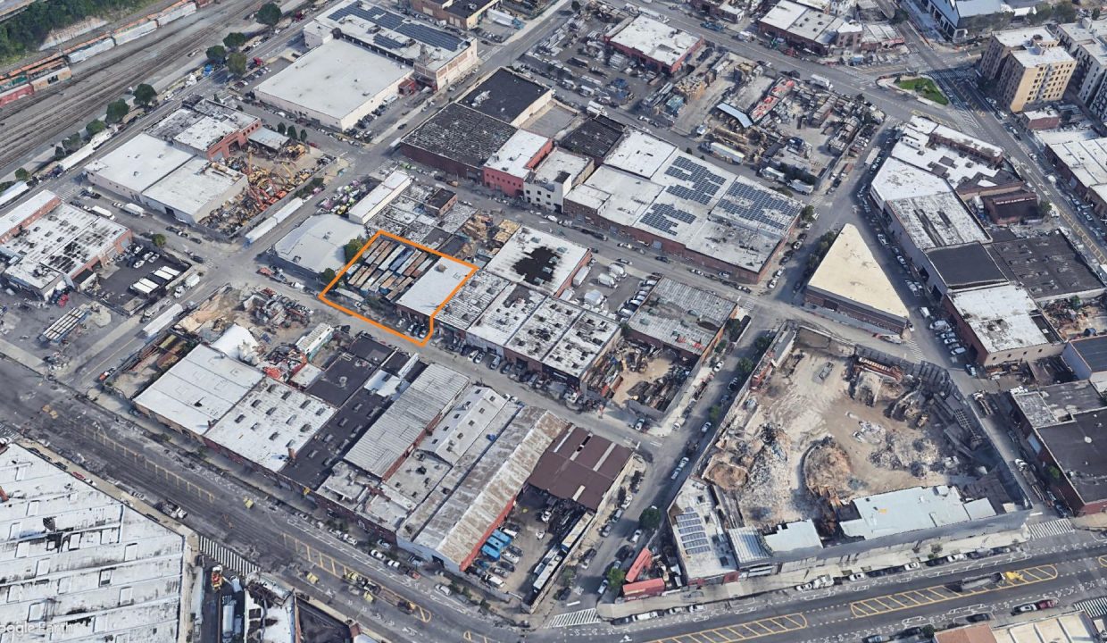 Google Earth 1157 1165 1173 1190 Grinnell Pl