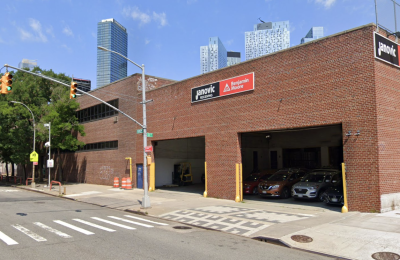 Exterior 30 35 Thomson Ave