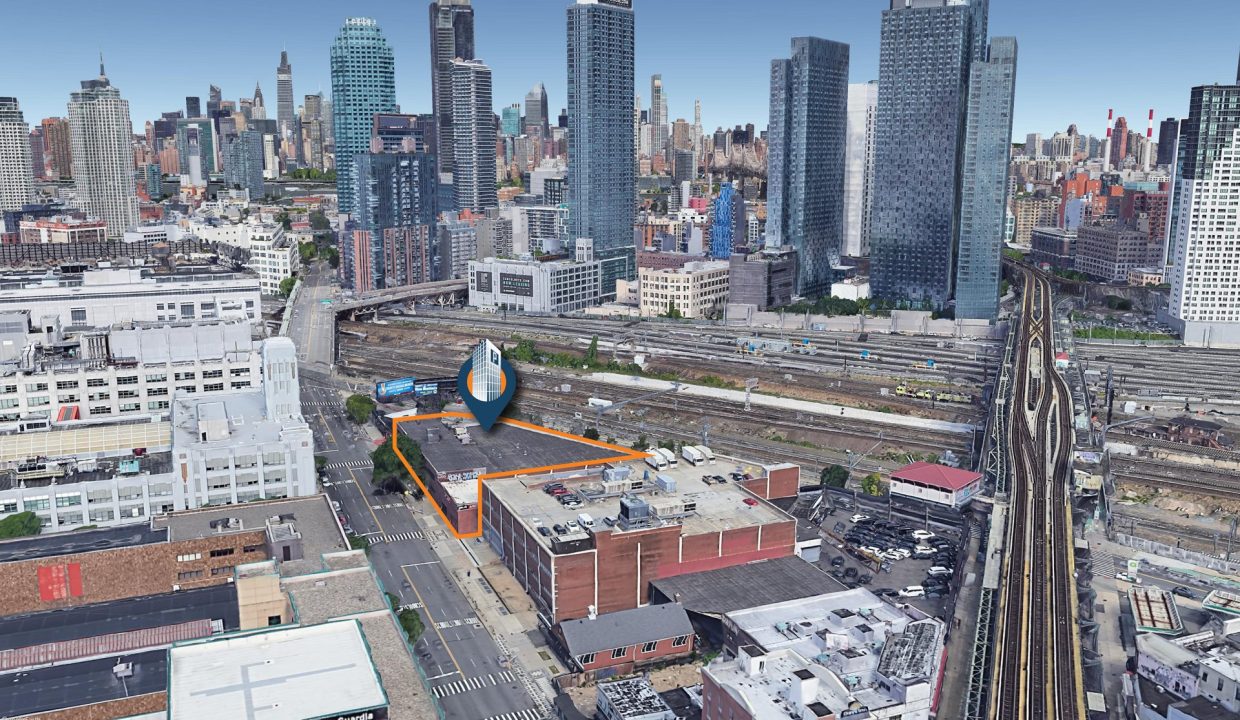 Google Earth 30 35 Thomson Ave