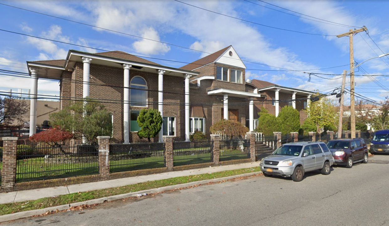 6917 Avenue W Googe Street View Clean