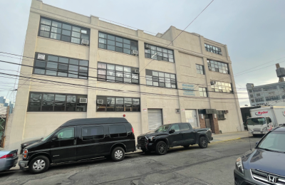 43 49 10th St Lic Ny 11101 #863g309brartboard 1 Copy 3@2x